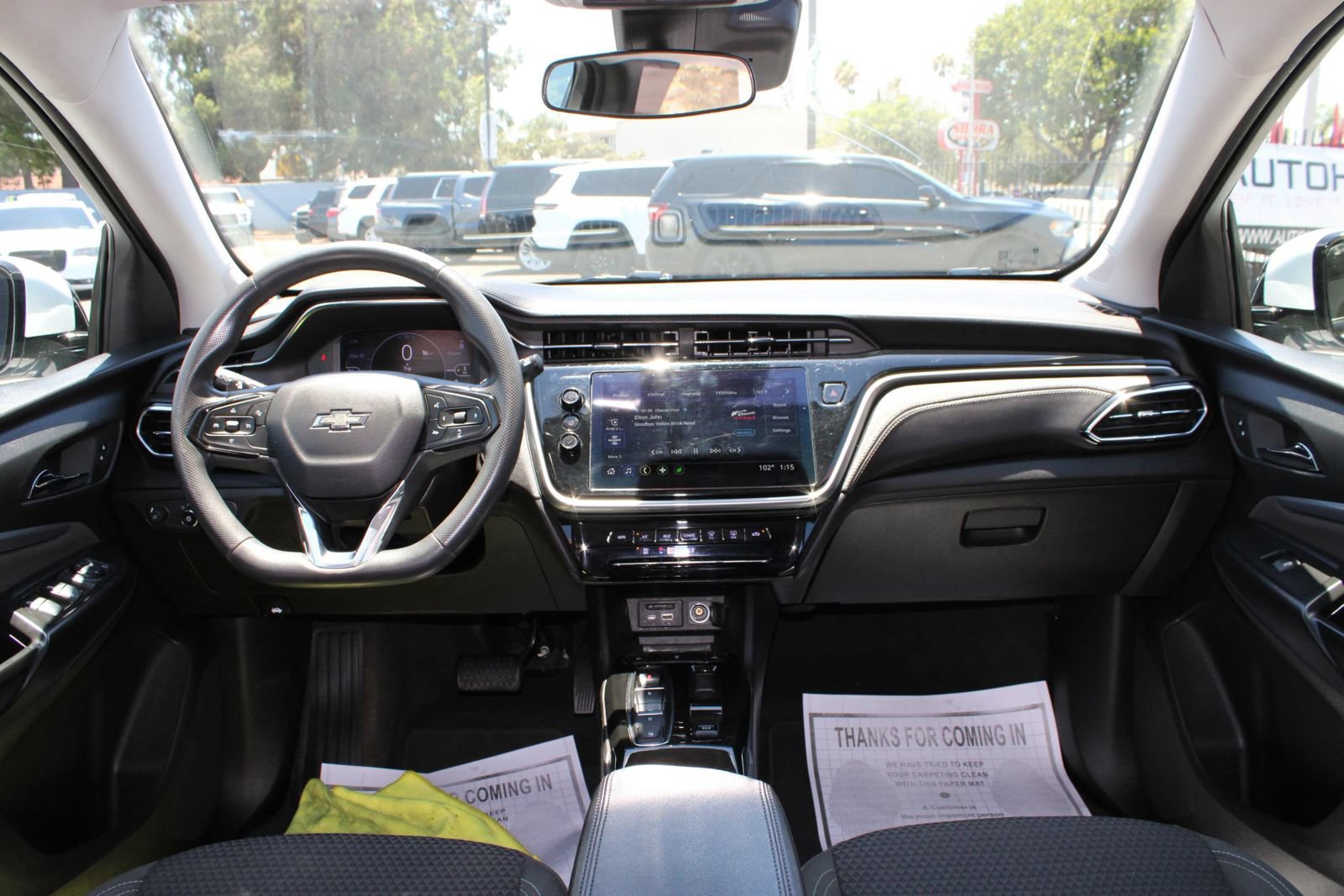 Used 2023 Chevrolet Bolt EUV LT FWD image 25