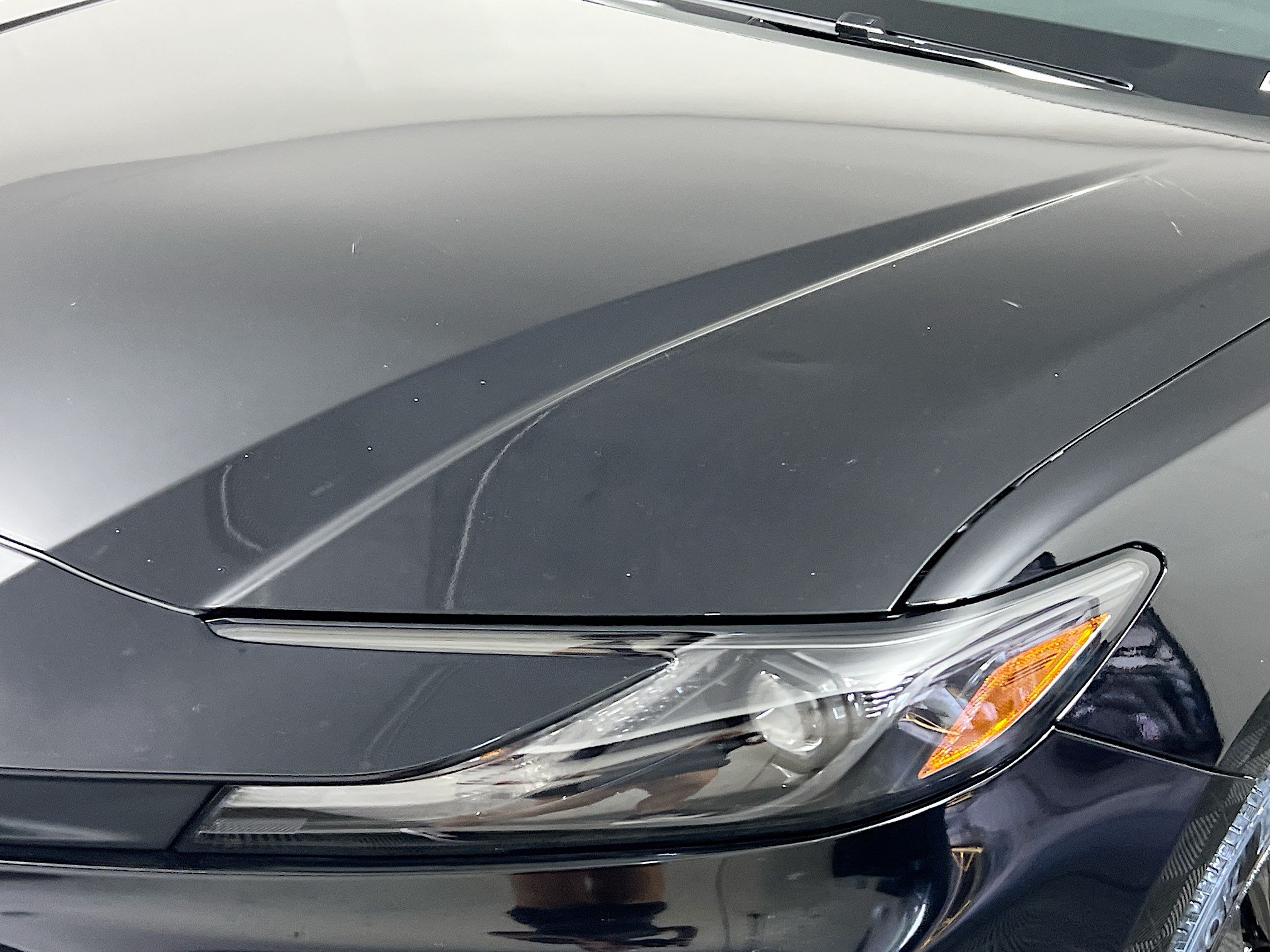 Used 2025 Toyota Camry SE w/ Convenience Package FWD image 11