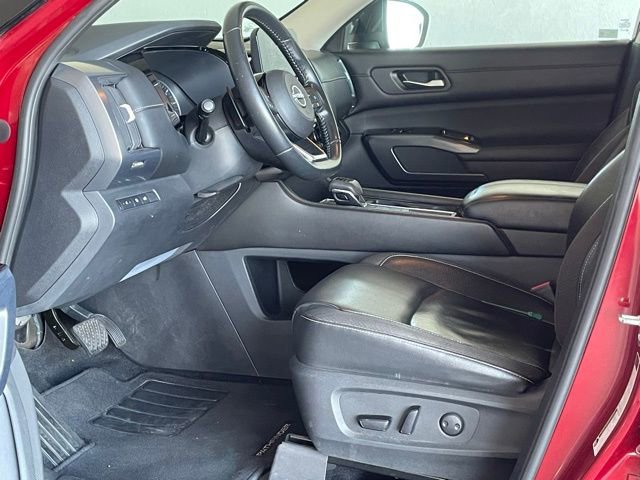 Used 2022 Nissan Pathfinder SL w/ SL Black Package image 18