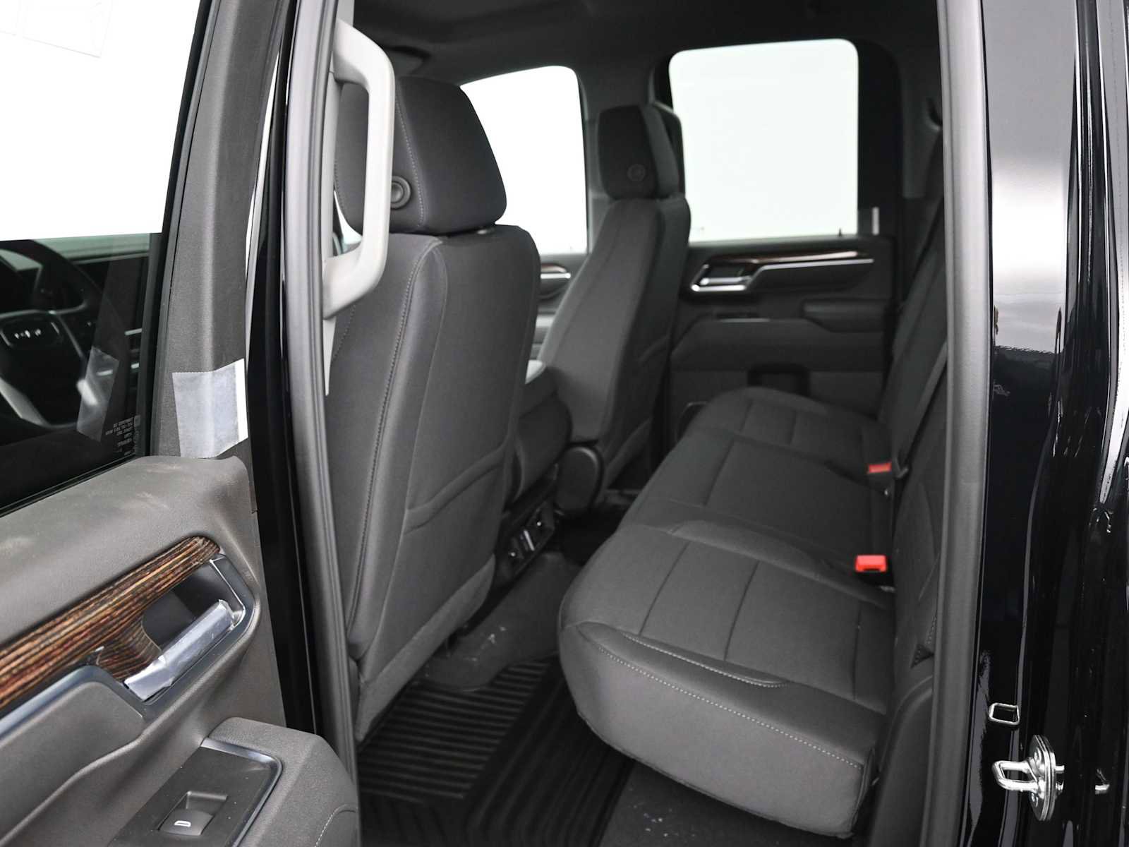 New 2026 GMC Sierra 2500 SLE w/ SLE Value Package; image 24