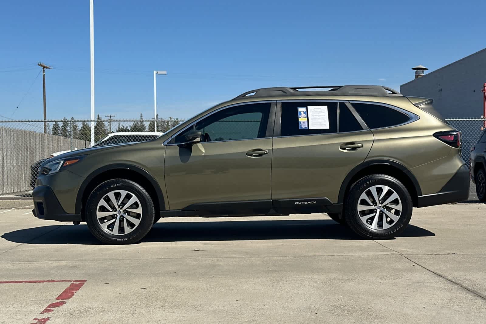Certified 2021 Subaru Outback Premium w/ Popular Package #1 AWD/4WD image 6