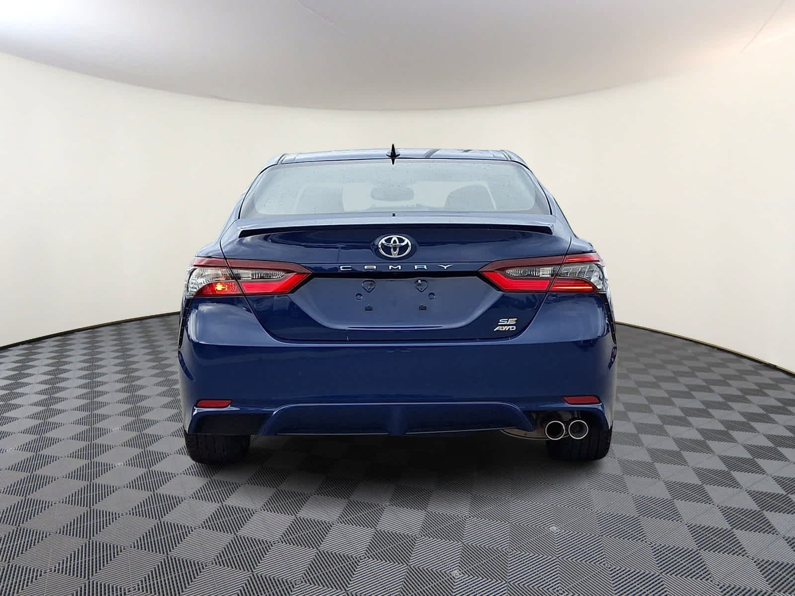 Certified 2024 Toyota Camry SE w/ Cold Weather Package AWD/4WD image 6