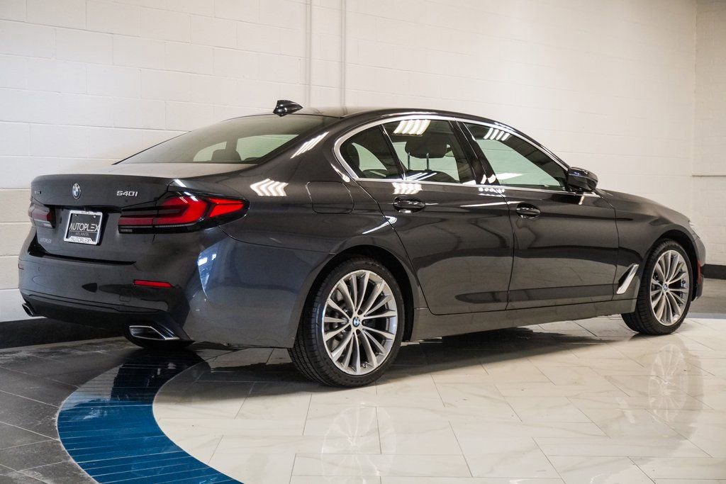 Used 2023 BMW 540i xDrive w/ Premium Package image 35