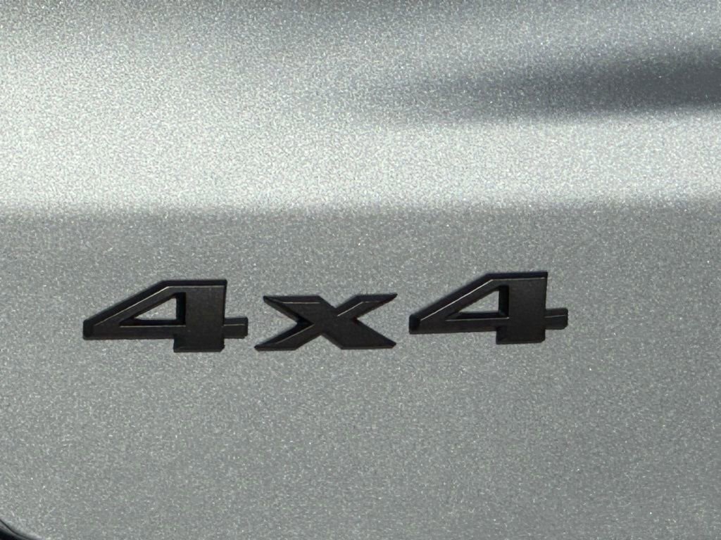 New 2026 Jeep Compass Trailhawk image 11