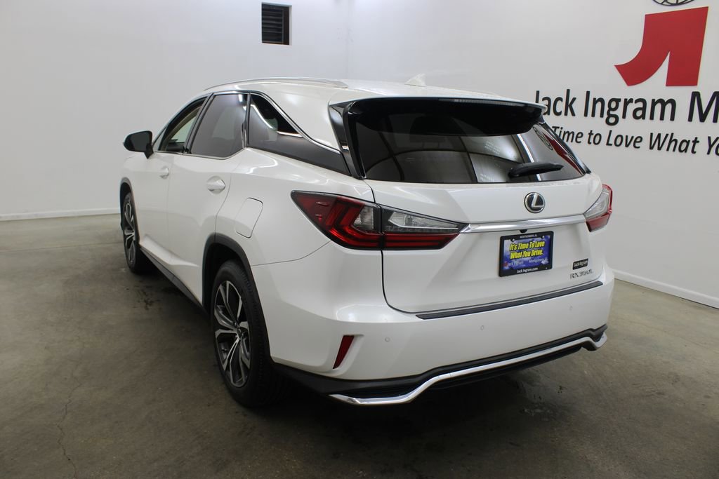 Used 2019 Lexus RX 350L FWD w/ Premium Package image 3