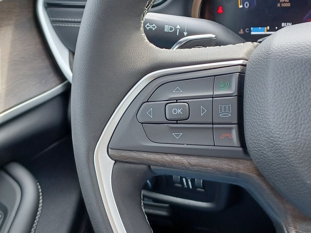 New 2026 Jeep Grand Cherokee Limited AWD/4WD image 14