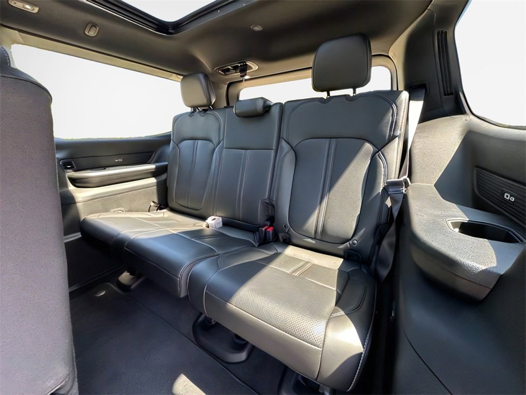 New 2024 Jeep Wagoneer 4WD w/ Premium Group I image 24