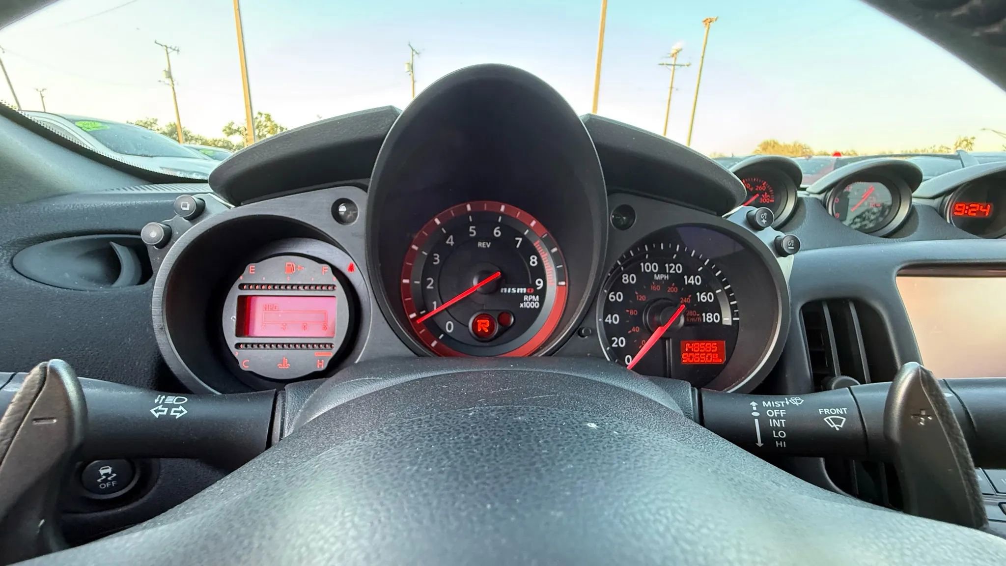 Used 2016 Nissan 370Z NISMO image 20