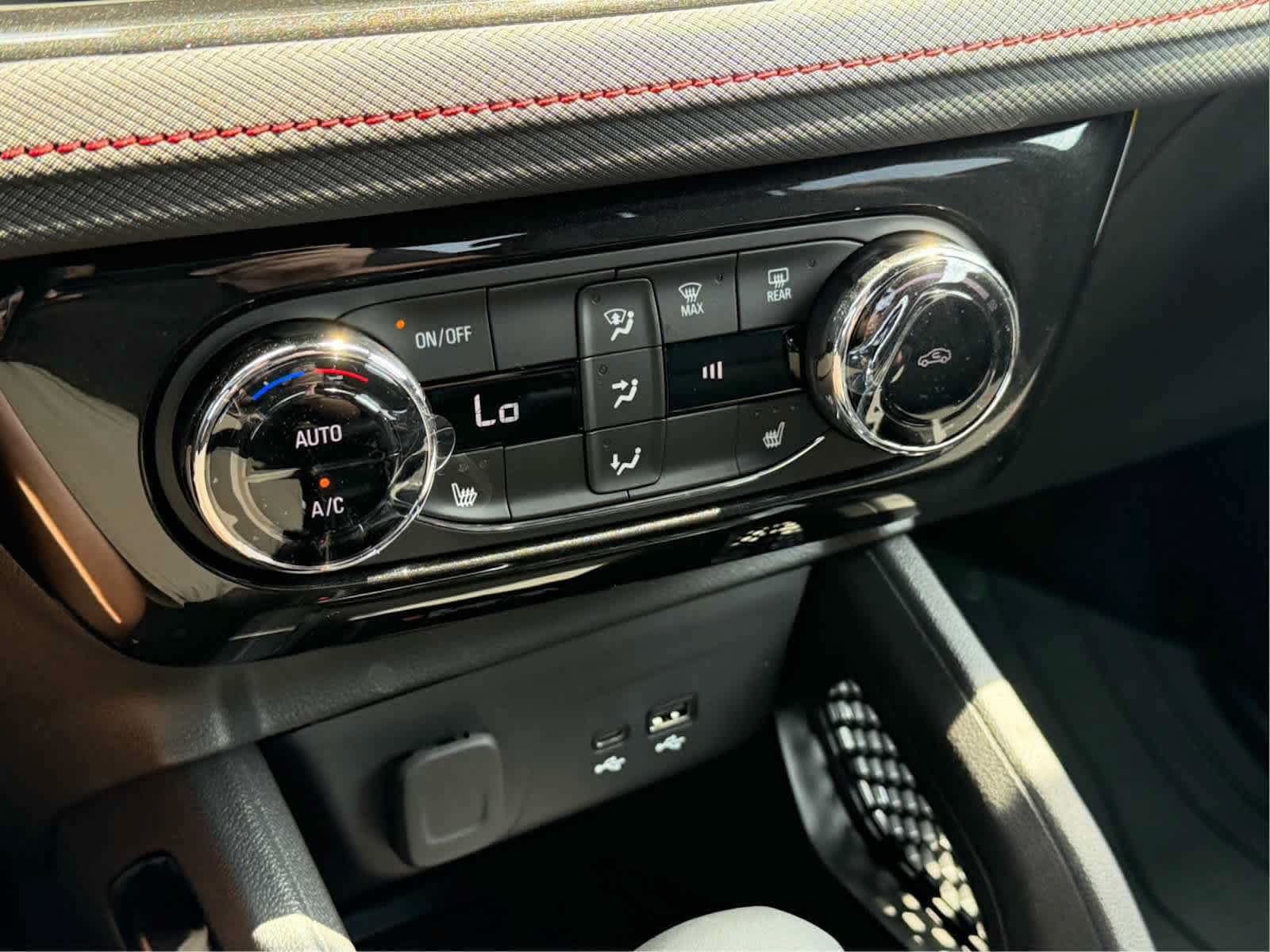 New 2026 Chevrolet TrailBlazer RS w/ Convenience Package FWD image 21