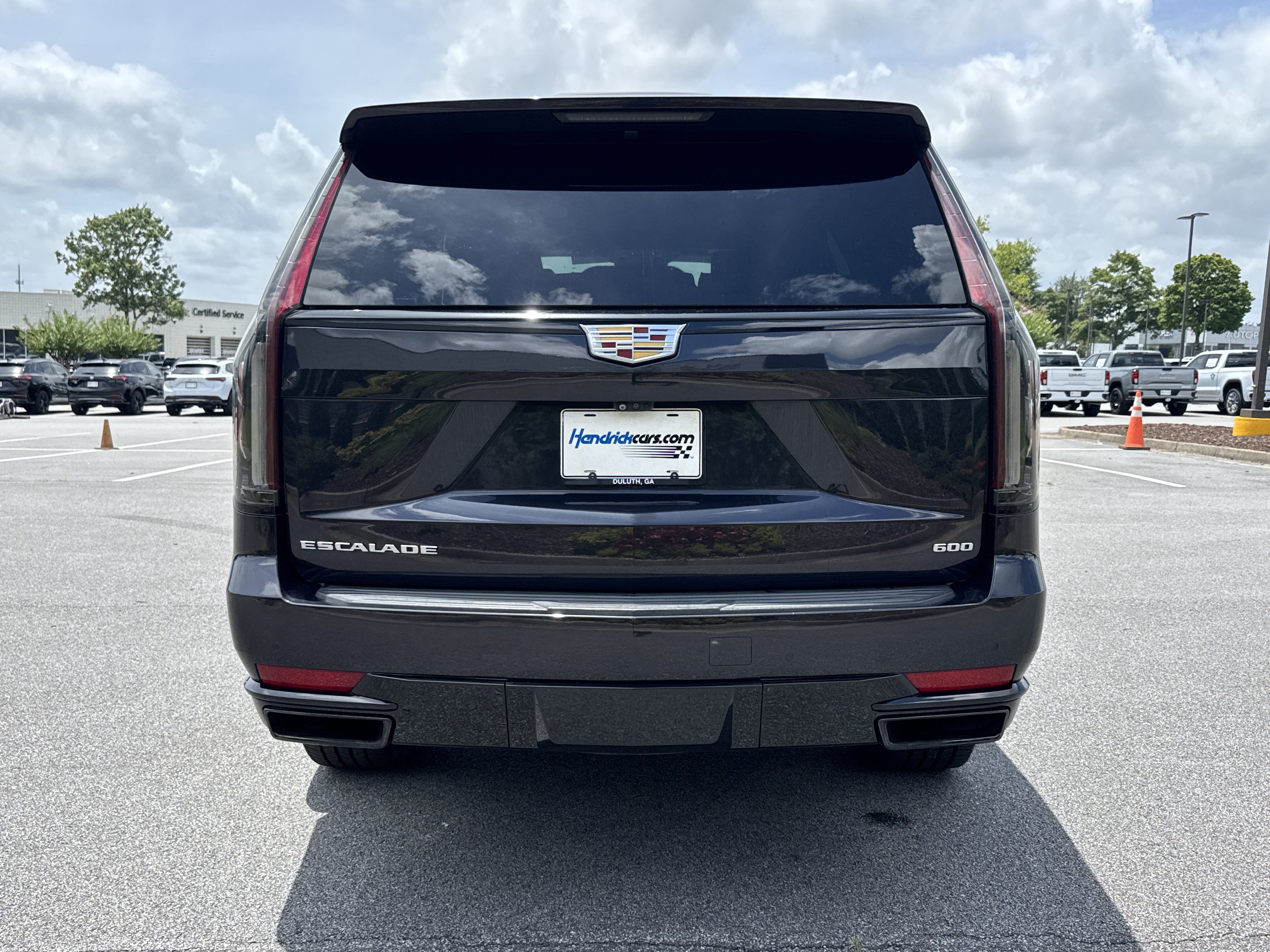 Used 2022 Cadillac Escalade Sport w/ Touring Package AWD/4WD image 9