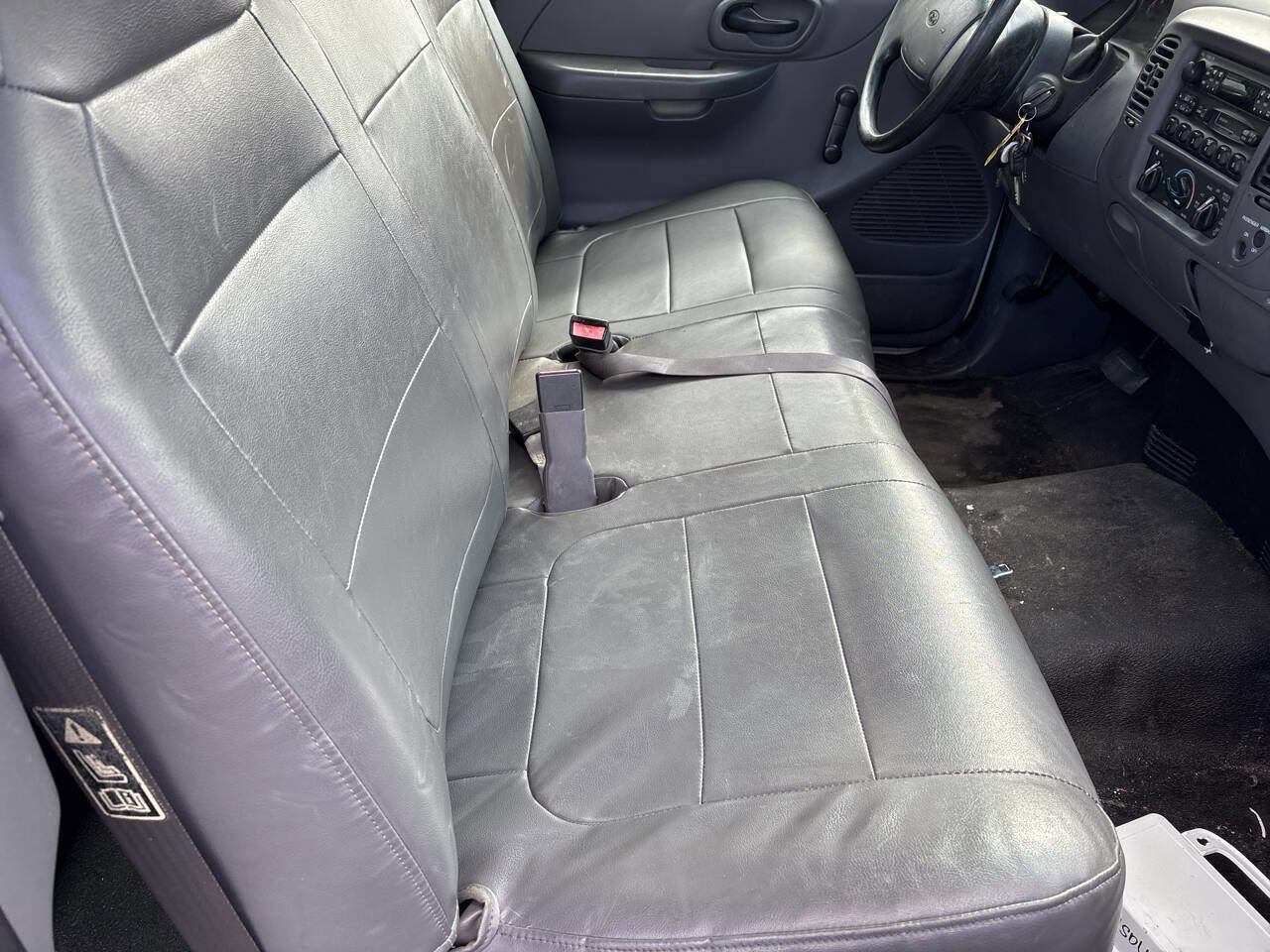 Used 2001 Ford F150 XL image 8