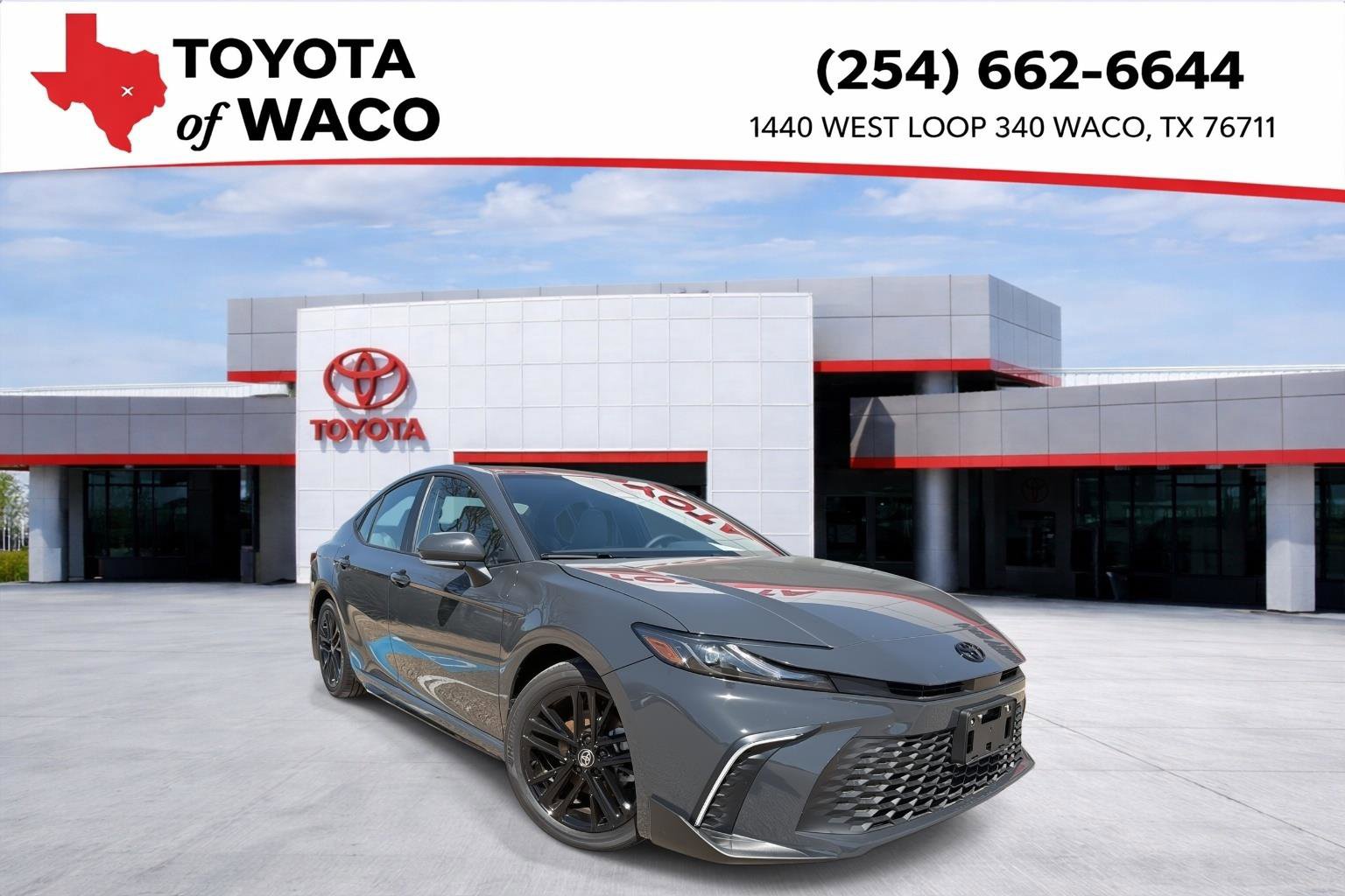Used 2026 Toyota Camry SE FWD image 1