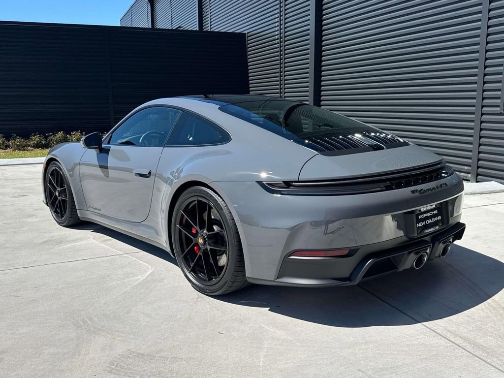 New 2026 Porsche 911 Carrera 4 GTS image 3
