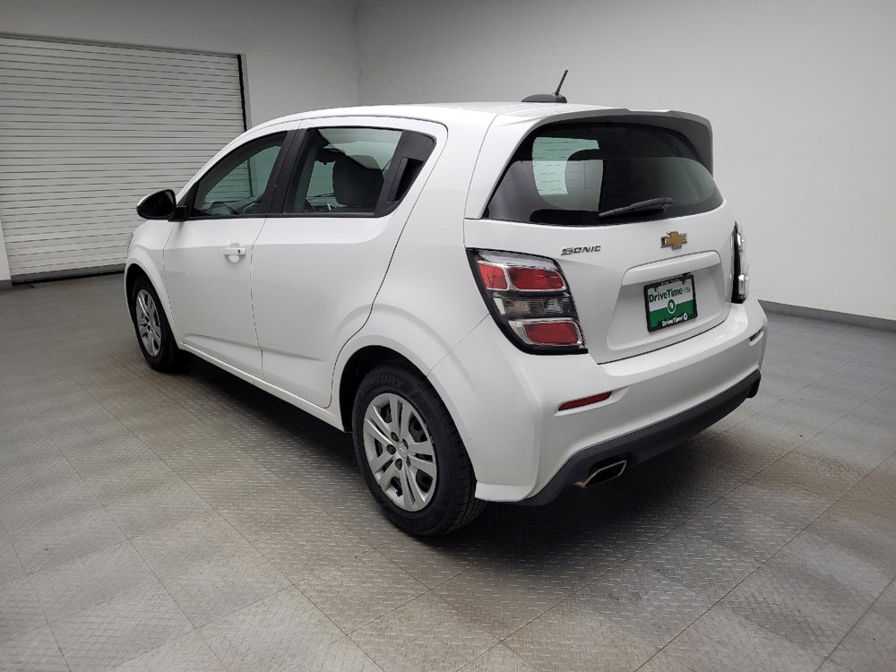 Used 2019 Chevrolet Sonic LT FWD image 5