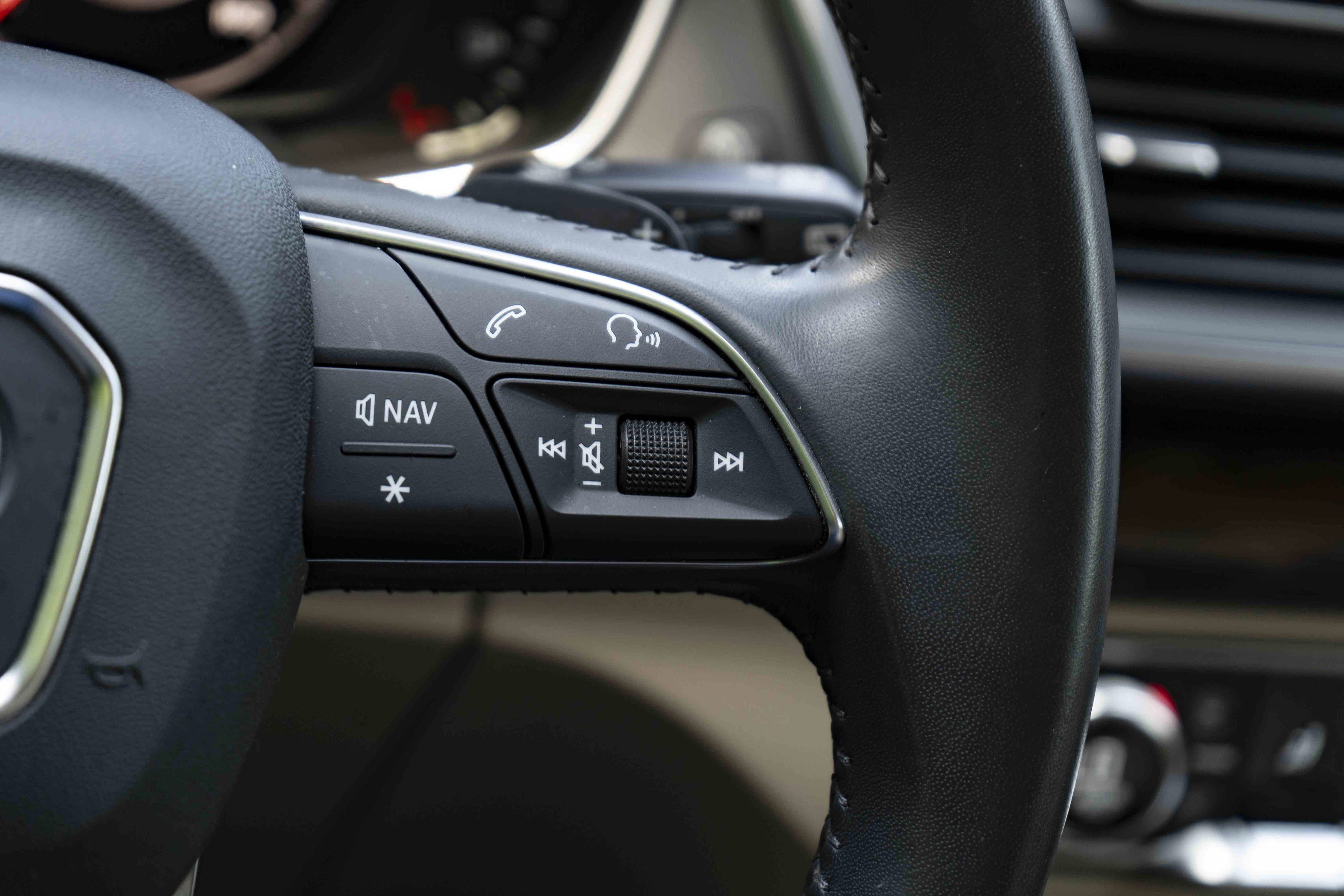 Used 2019 Audi Q5 2.0T Premium Plus AWD/4WD image 32