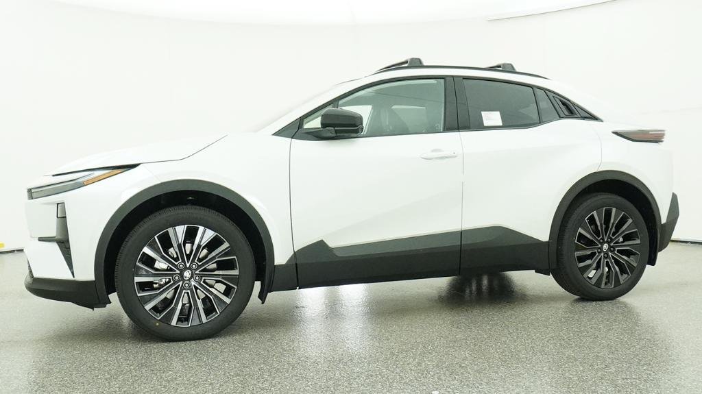 New 2026 Toyota C-HR AWD/4WD image 32