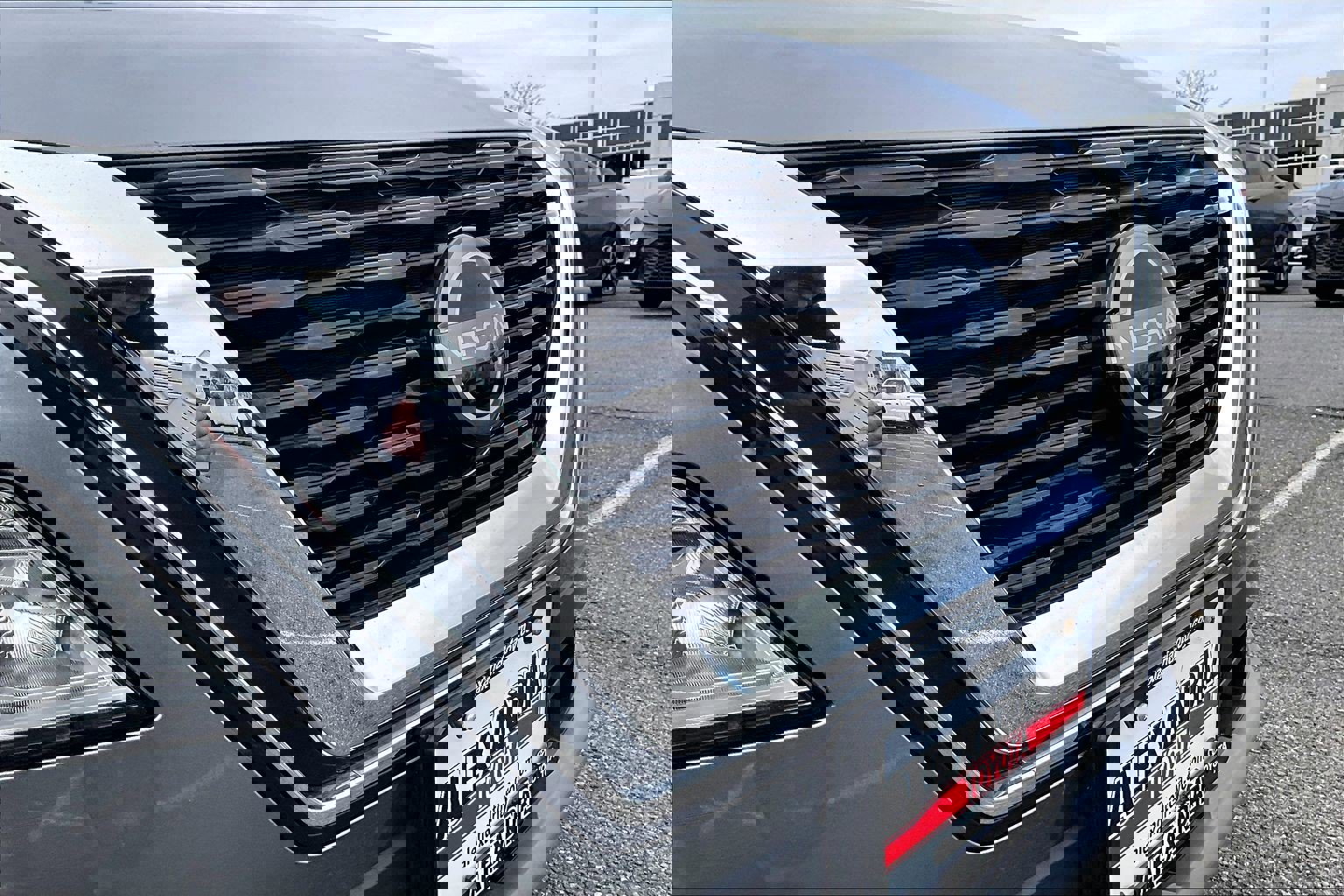 Used 2023 Nissan Rogue SV image 28