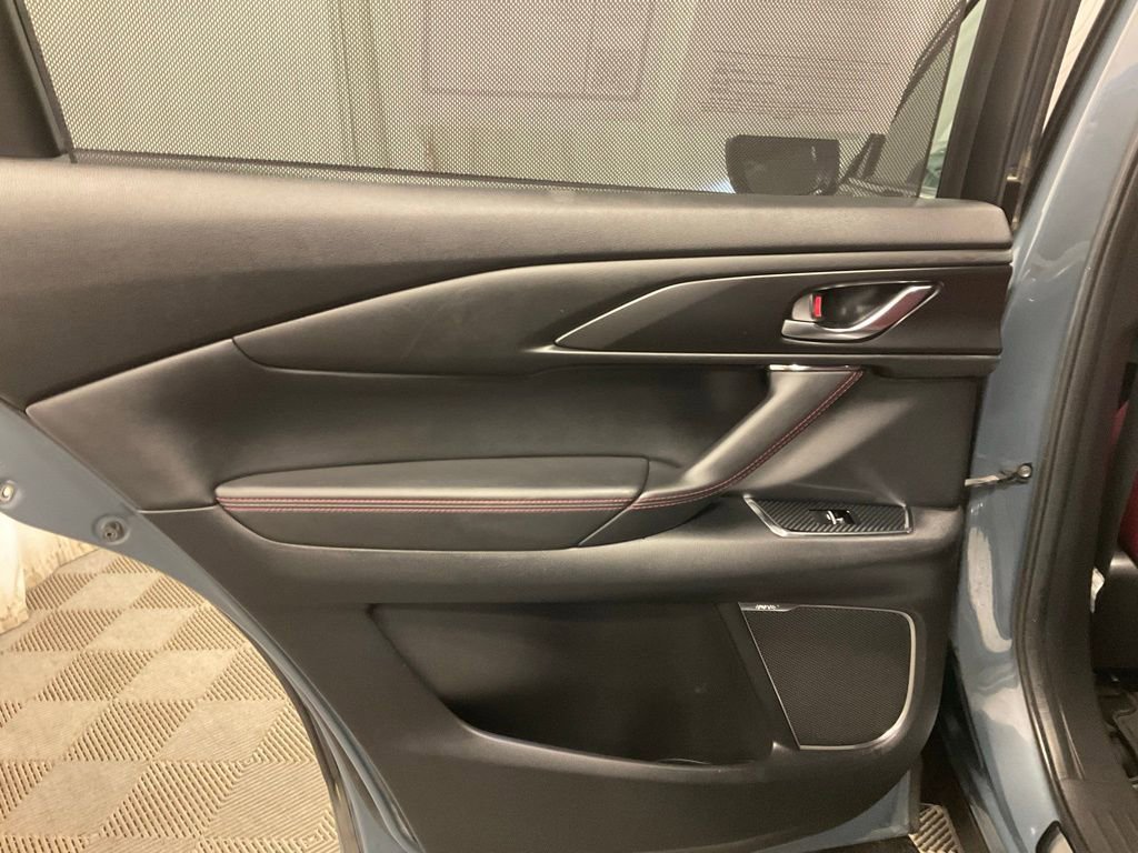 Used 2021 MAZDA CX-9 Carbon Edition image 26