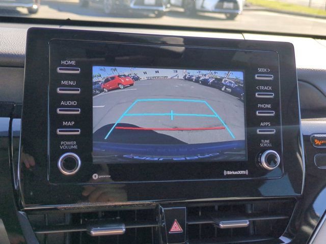 Used 2022 Toyota Camry LE image 23