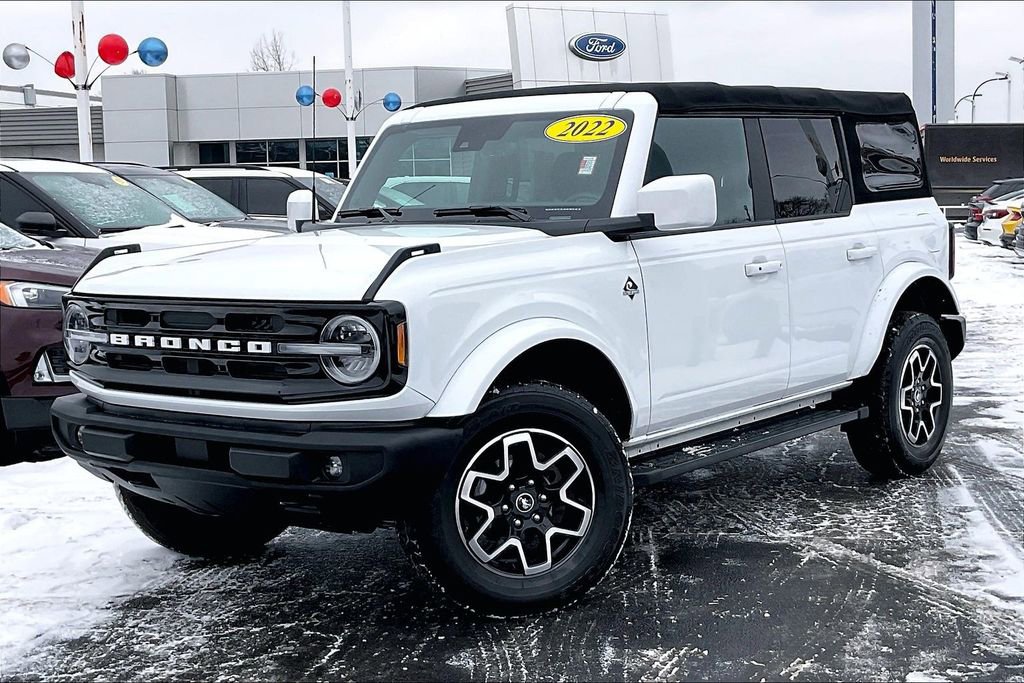 Used 2022 Ford Bronco Outer Banks image 11
