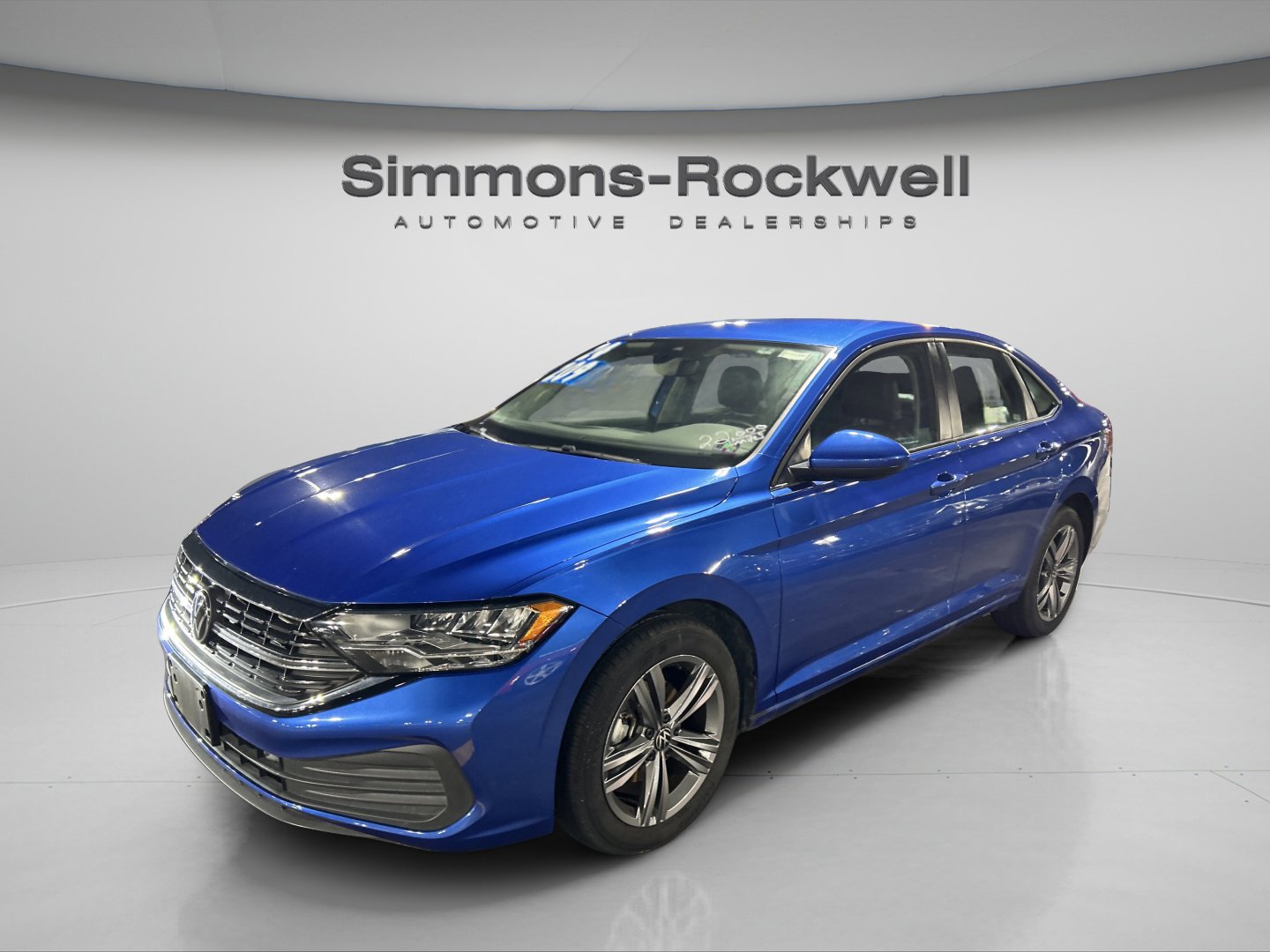 Used 2024 Volkswagen Jetta SE image 4