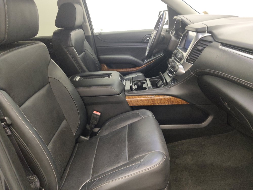 Used 2017 Chevrolet Suburban Premier AWD/4WD image 21