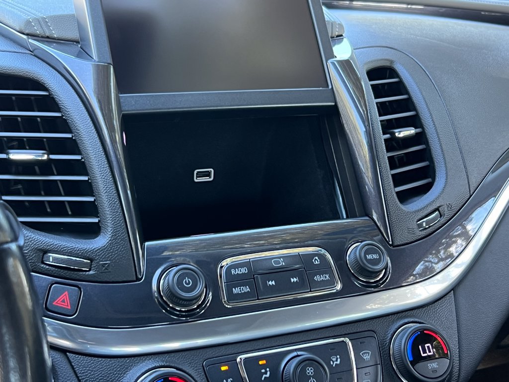 Used 2018 Chevrolet Impala LT w/ LT Leather Package FWD image 39