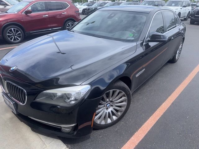 Used 2013 BMW ActiveHybrid 7 Li RWD image 2
