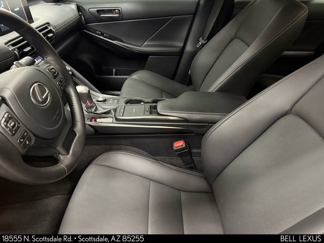 Used 2024 Lexus IS 300 F Sport image 11