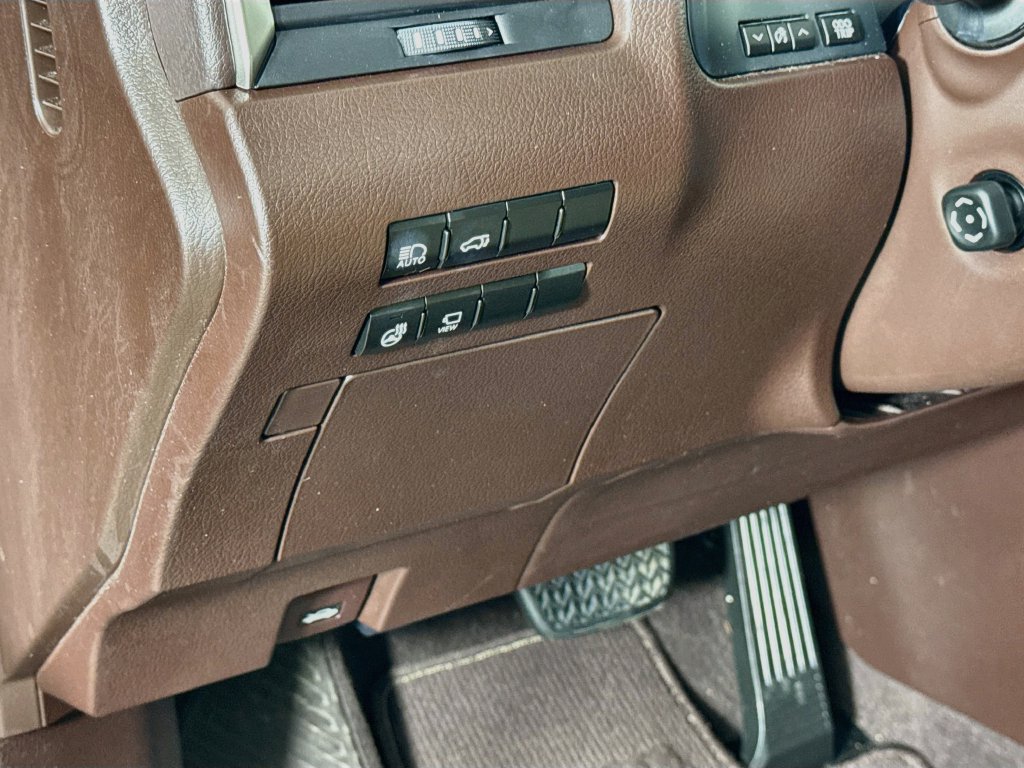 Used 2019 Lexus RX 350L FWD image 10