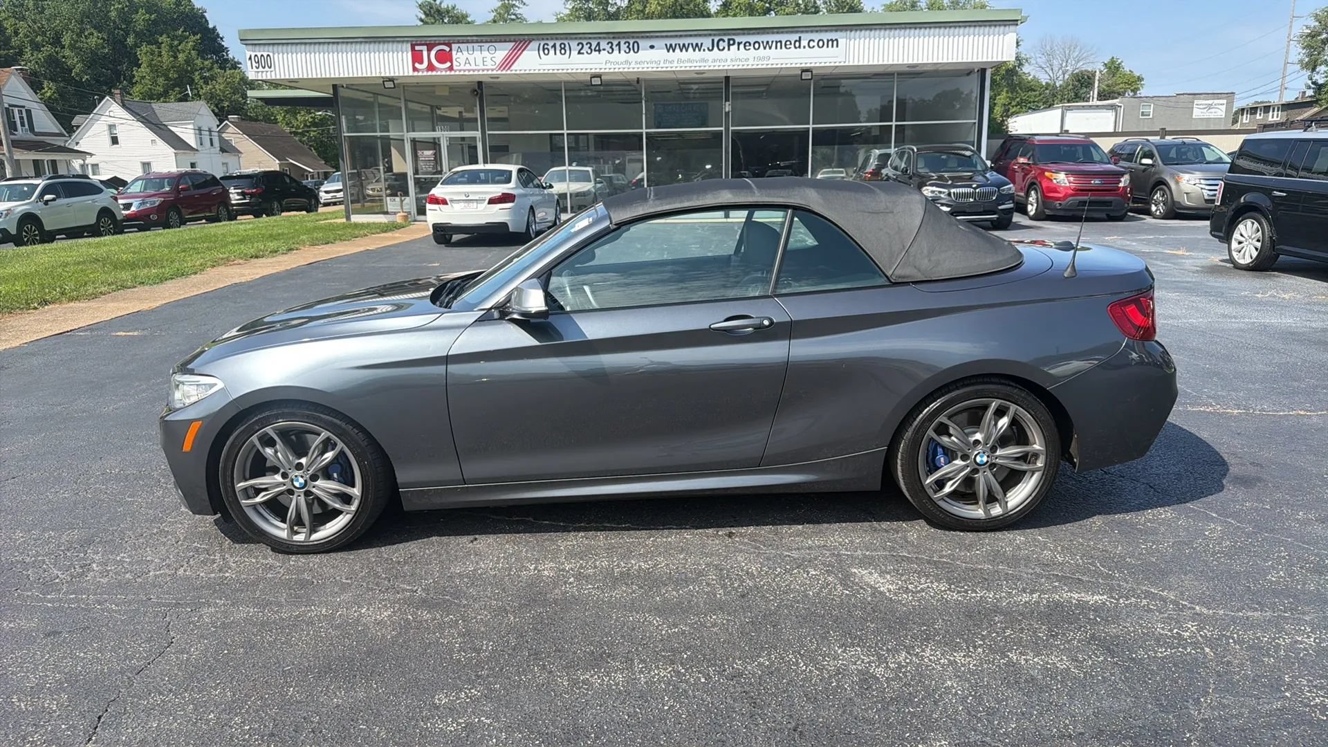 Used 2016 BMW M235i xDrive Convertible AWD/4WD image 16