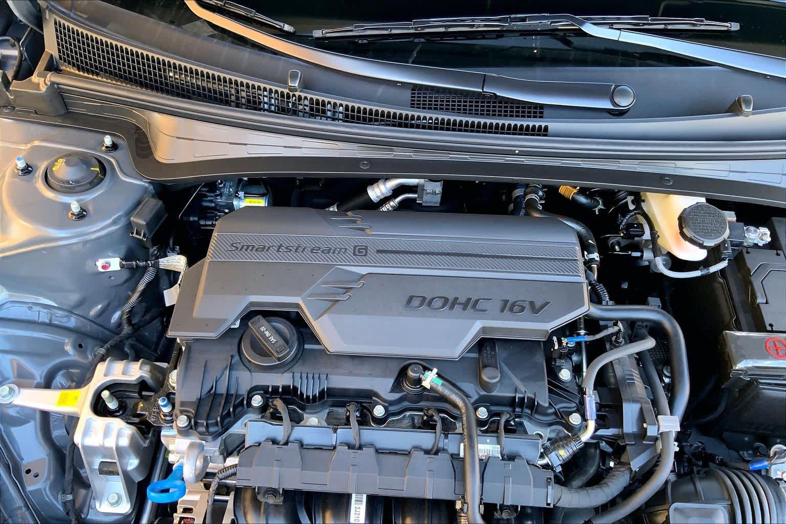 New 2026 Hyundai Elantra SEL Sport FWD image 16