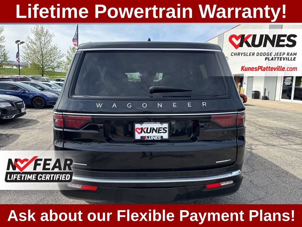 Used 2023 Jeep Wagoneer Series II AWD/4WD image 5