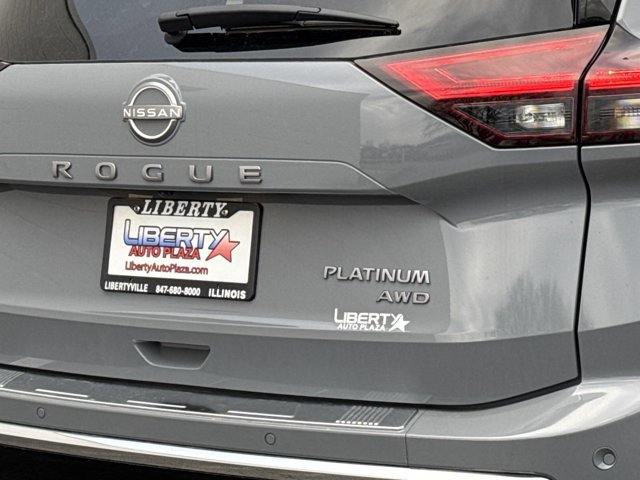 New 2025 Nissan Rogue Platinum w/ Tech Package AWD/4WD image 24