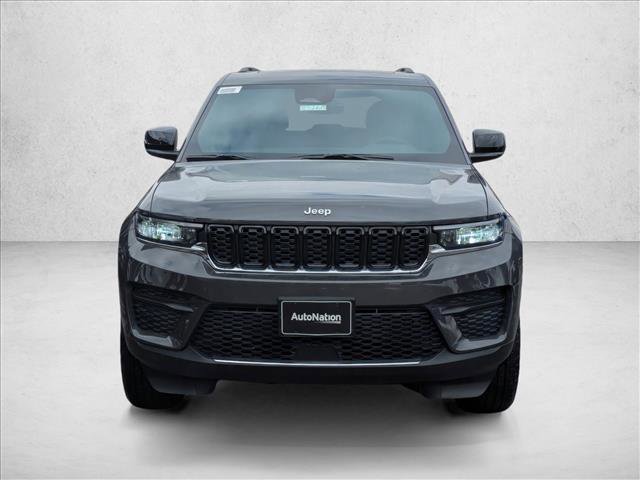 New 2025 Jeep Grand Cherokee Laredo X w/ Luxury Tech Group I video 2