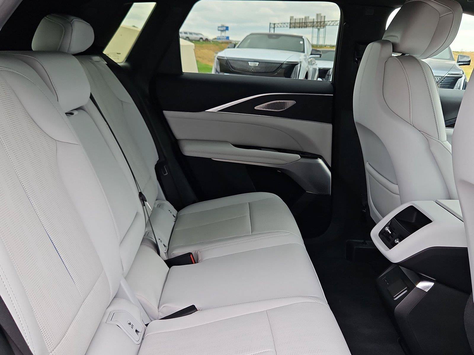 Certified 2024 Cadillac Lyriq Sport AWD/4WD image 30