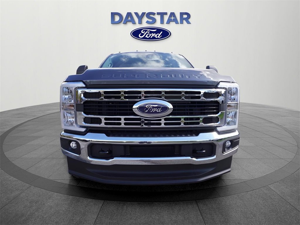 New 2026 Ford F350 XLT image 29