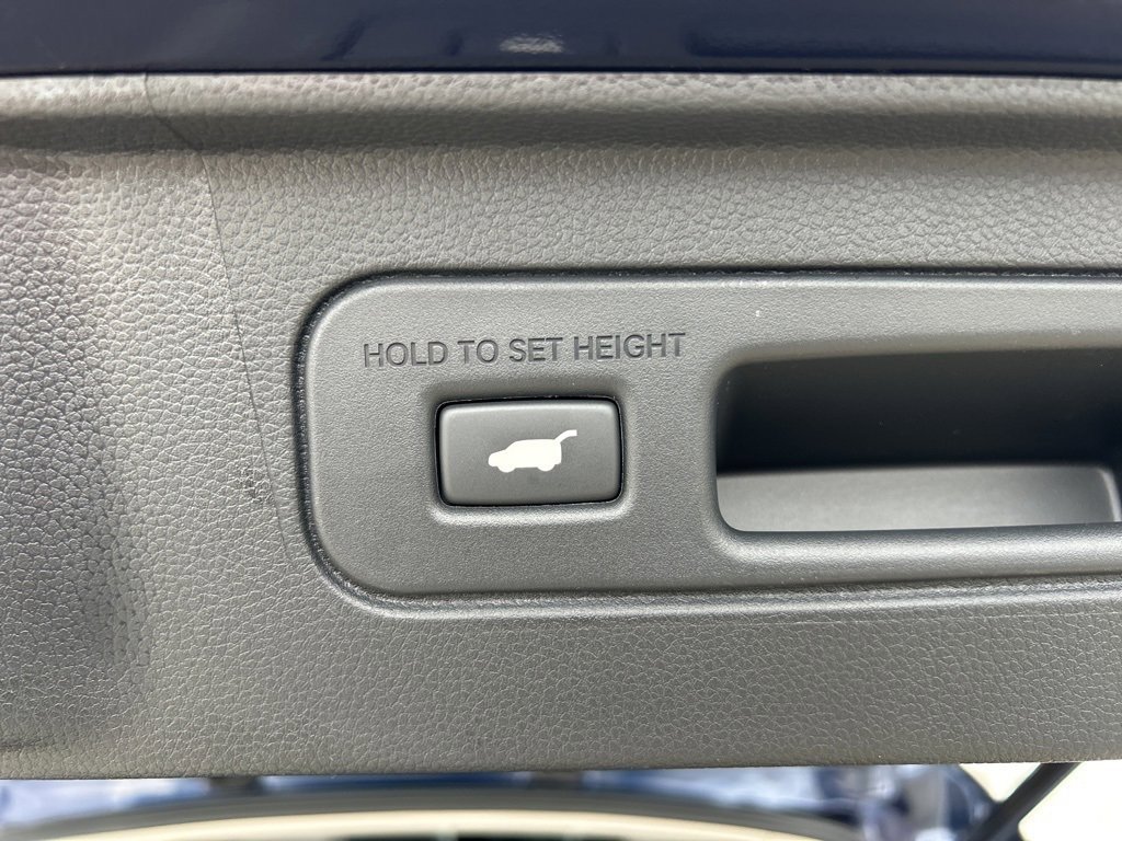 New 2025 Honda Pilot Touring image 13