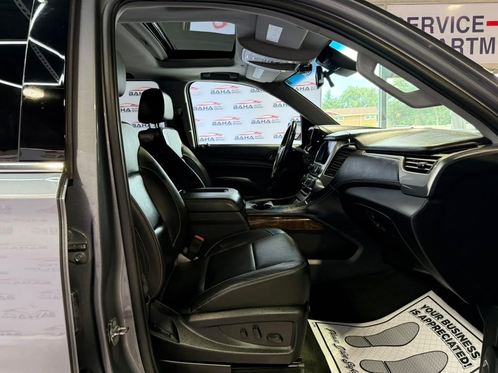 Used 2018 Chevrolet Suburban LT AWD/4WD image 53