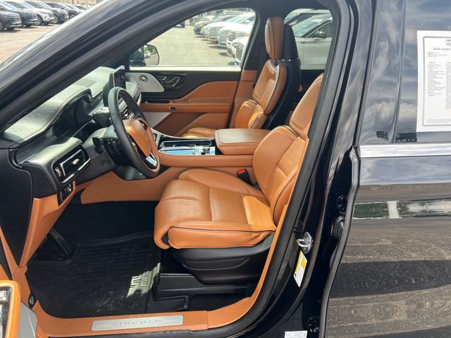 Used 2024 Lincoln Aviator Black Label w/ Dynamic Handling Package AWD/4WD image 11