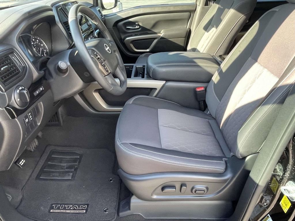 Used 2024 Nissan Titan SV w/ SV Bronze Edition Package RWD image 14