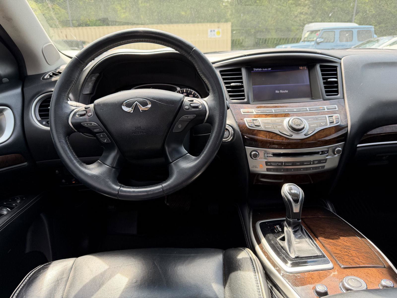 Used 2016 INFINITI QX60 FWD w/ Deluxe Technology Package image 19