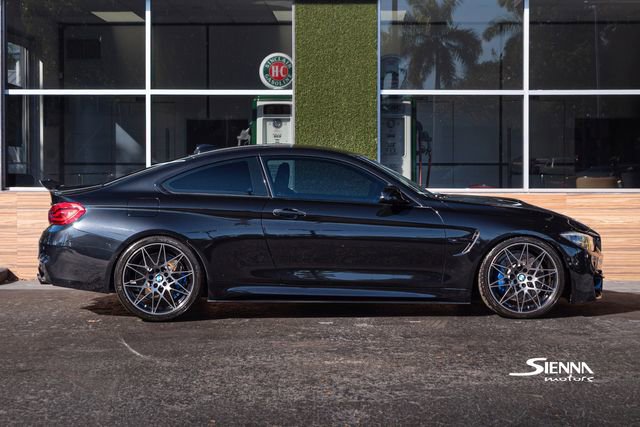 Used 2018 BMW M4 Coupe image 5