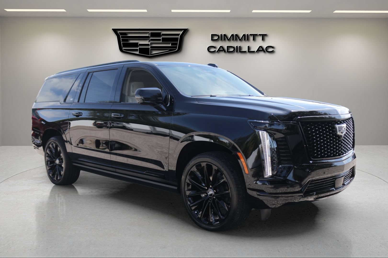 New 2026 Cadillac Escalade ESV Platinum Sport w/ LPO, ONYX Package AWD/4WD image 3