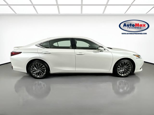 Used 2025 Lexus ES 300h w/ Technology Package FWD image 10
