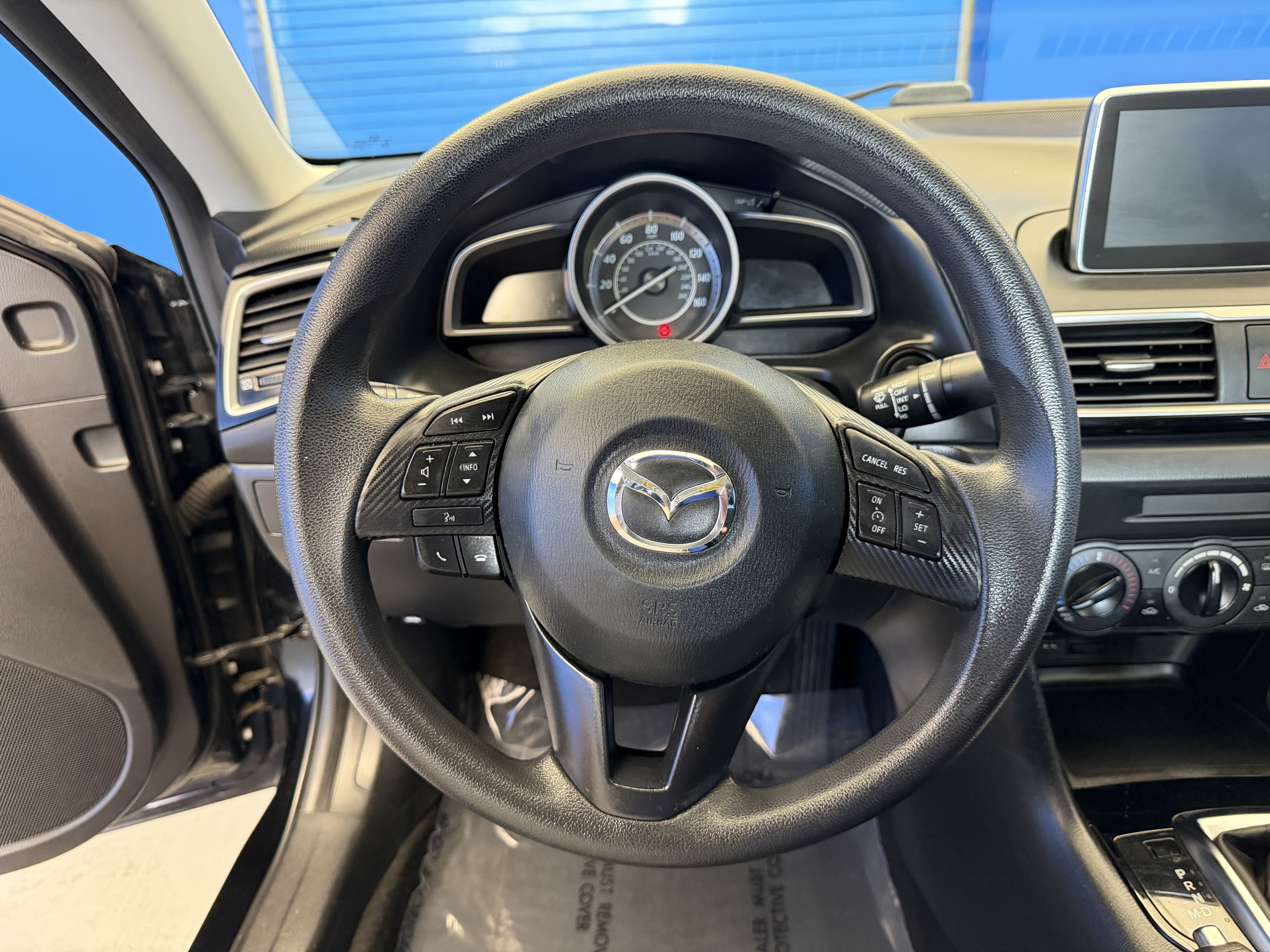 Used 2015 MAZDA MAZDA3 i Sport FWD image 13