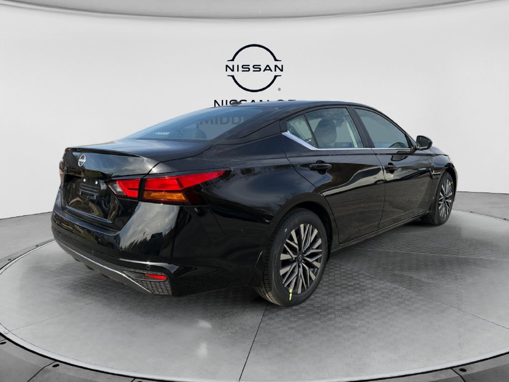 New 2026 Nissan Altima 2.5 SV FWD image 5