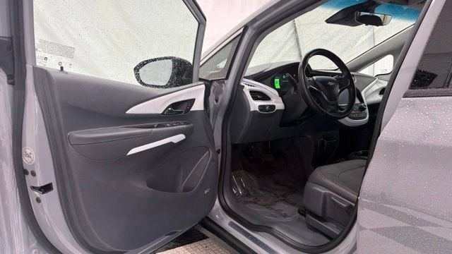 Used 2021 Chevrolet Bolt Premier w/ Infotainment Package FWD image 30
