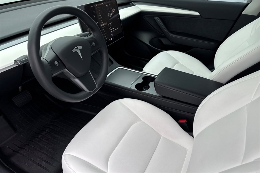 Used 2022 Tesla Model 3 Long Range image 10