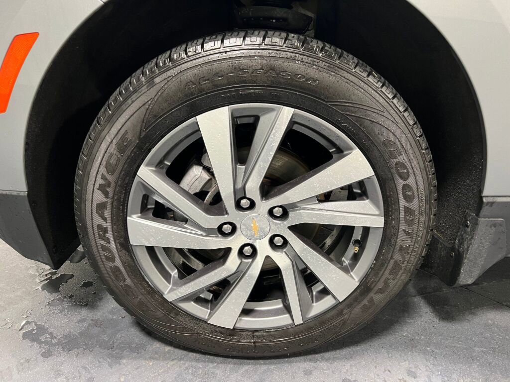 Used 2023 Chevrolet Equinox LT image 15